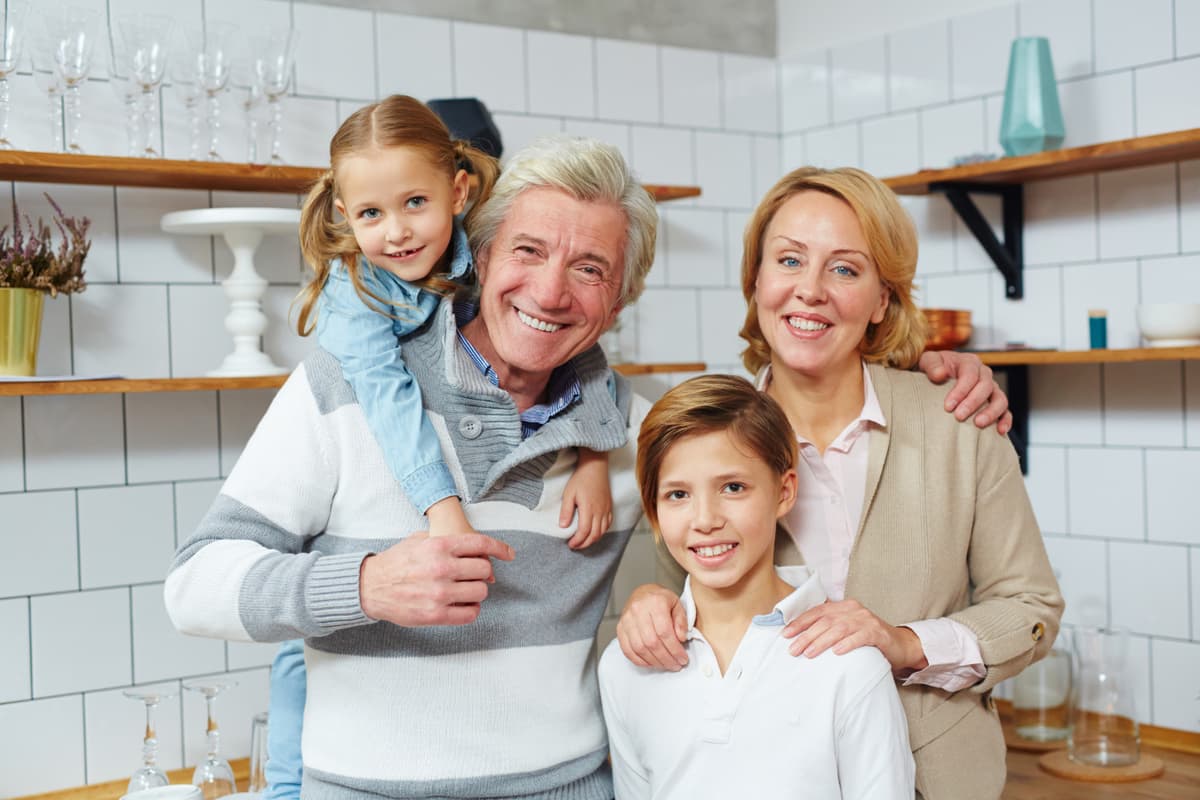 Lifetime guaranteed dental crown