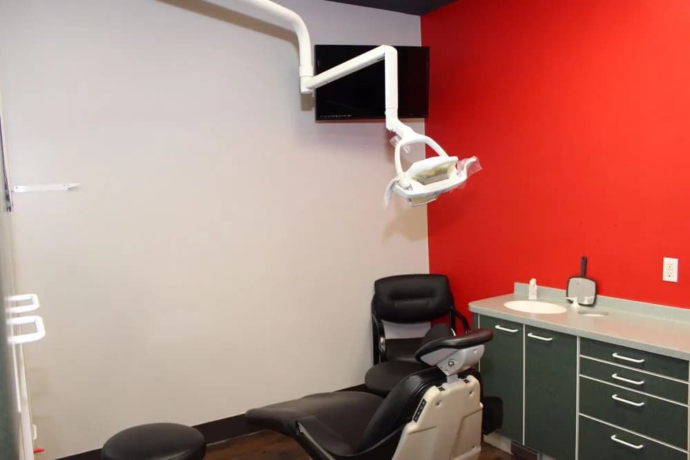Mint Dental & Orthodontics โ office photo 4